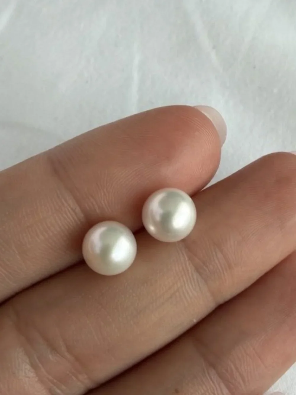 Genuine AKOYA Pearl Earrings 18K Gold 8mm White Japanese Pearl Stud Earrings